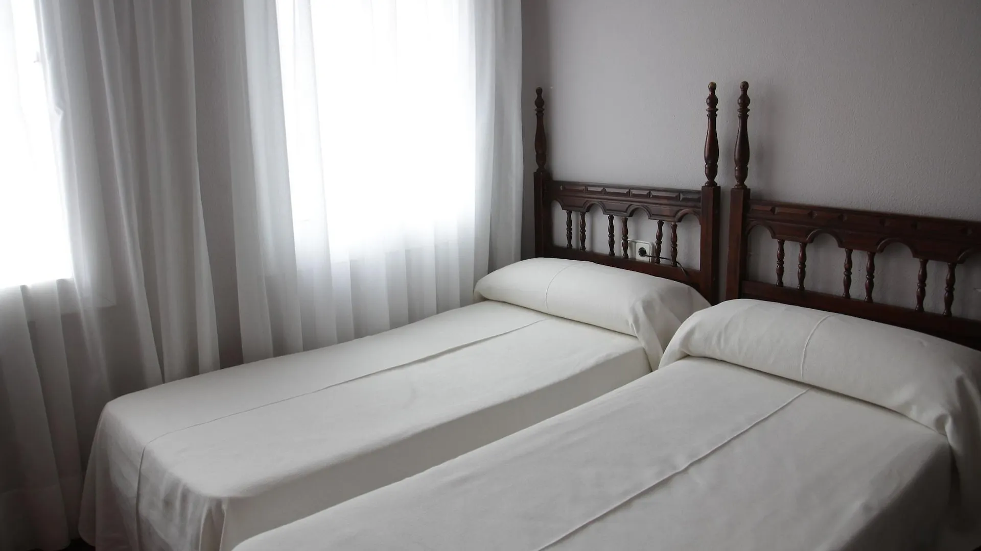 Apartments Mar De Tossa 또사데마르