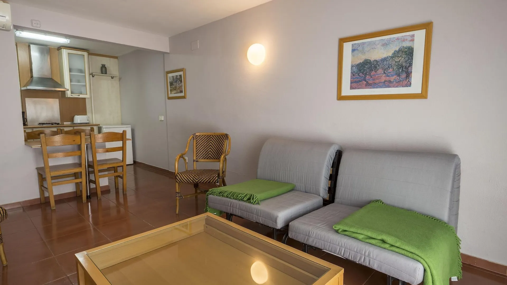 Apartments Mar De Tossa 또사데마르 스페인