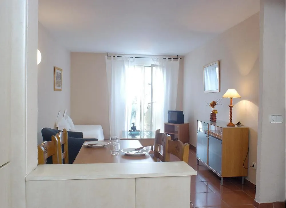 Apartments Mar De Tossa 또사데마르