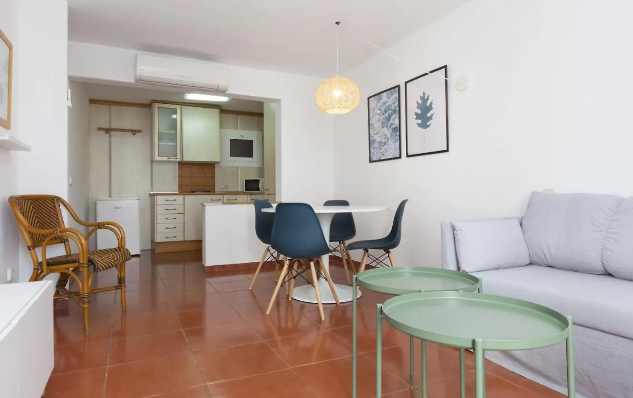 Apartments Mar De Tossa 또사데마르