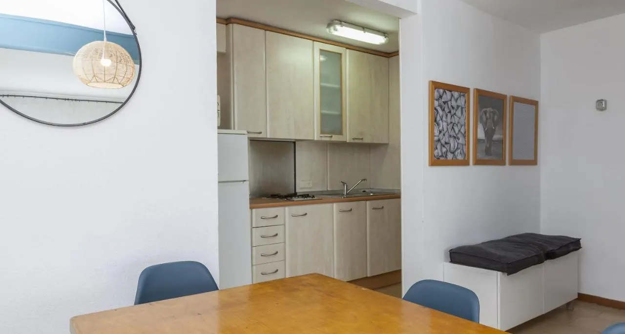 Apartments Mar De Tossa 또사데마르
